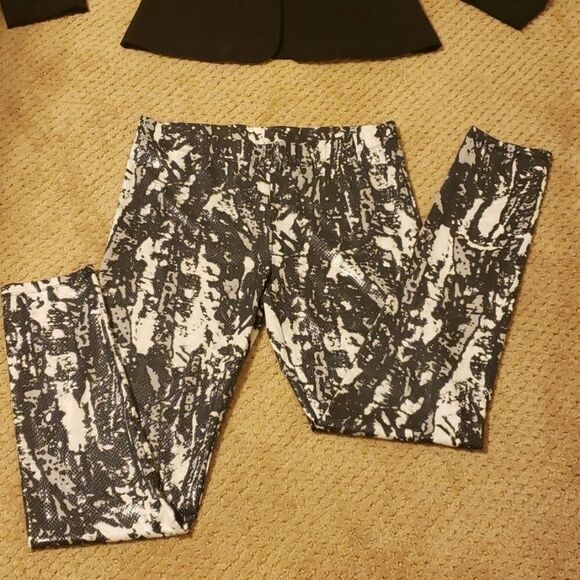 Lisa jo and inc leggings - Picture 4 of 7